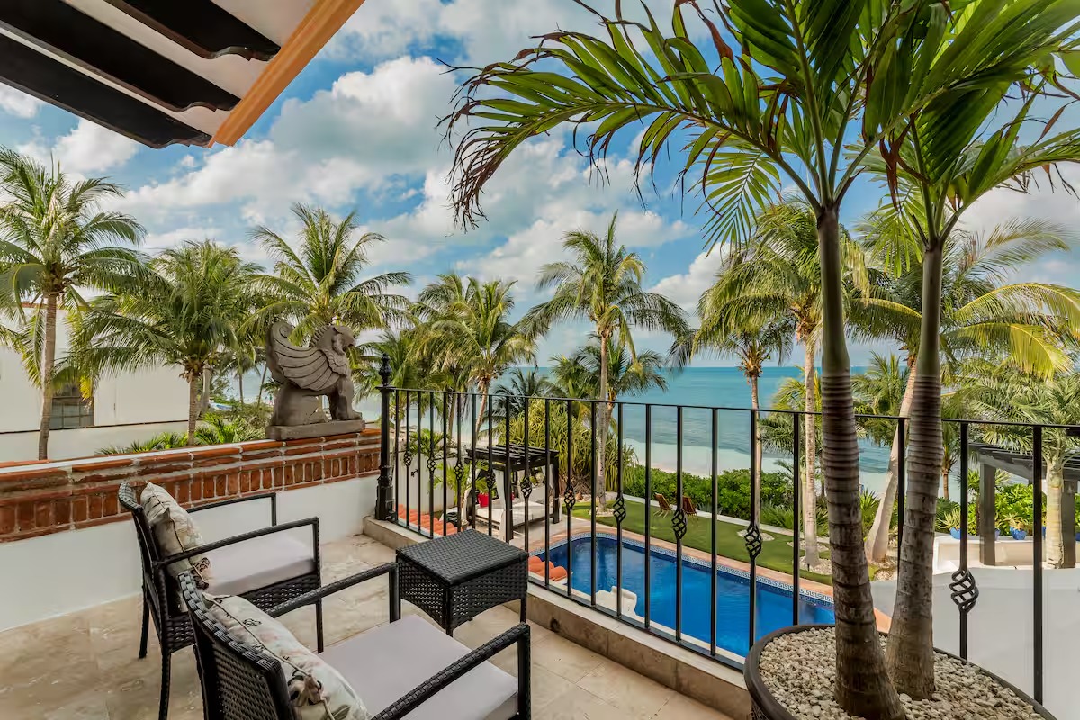 Beond Grand Suite terrace